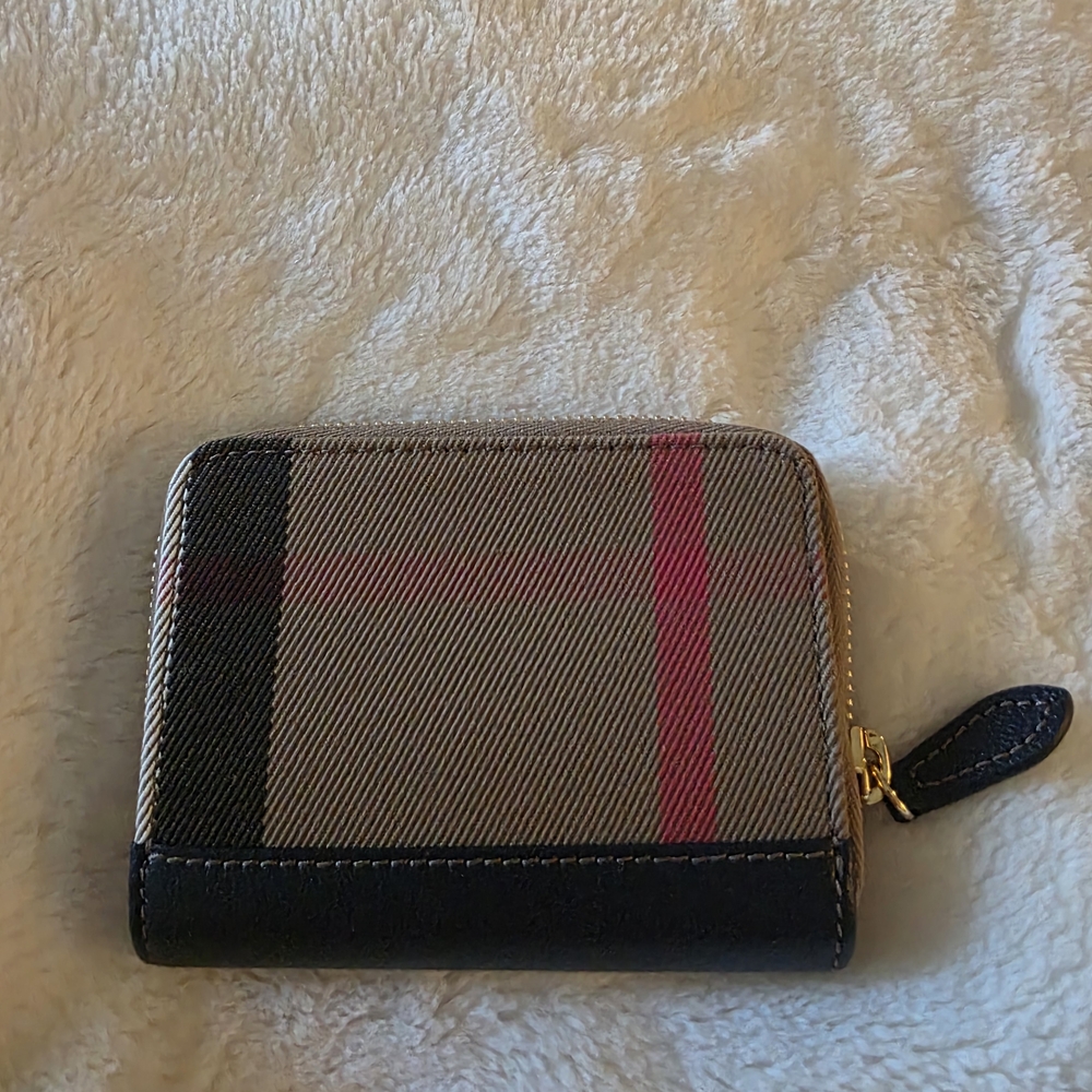 Burberry Tan and NAVY / DARK BLUE Wallet Classic Design